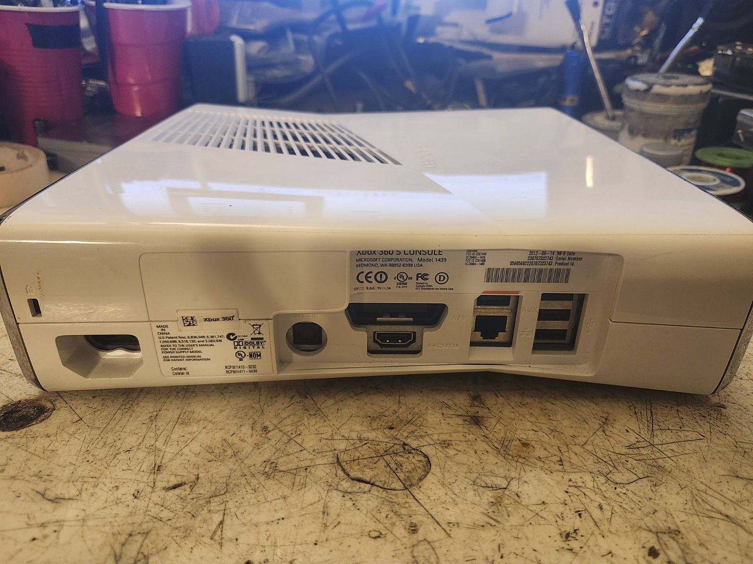 Xbox 360 All-White Edition rear ports and label view