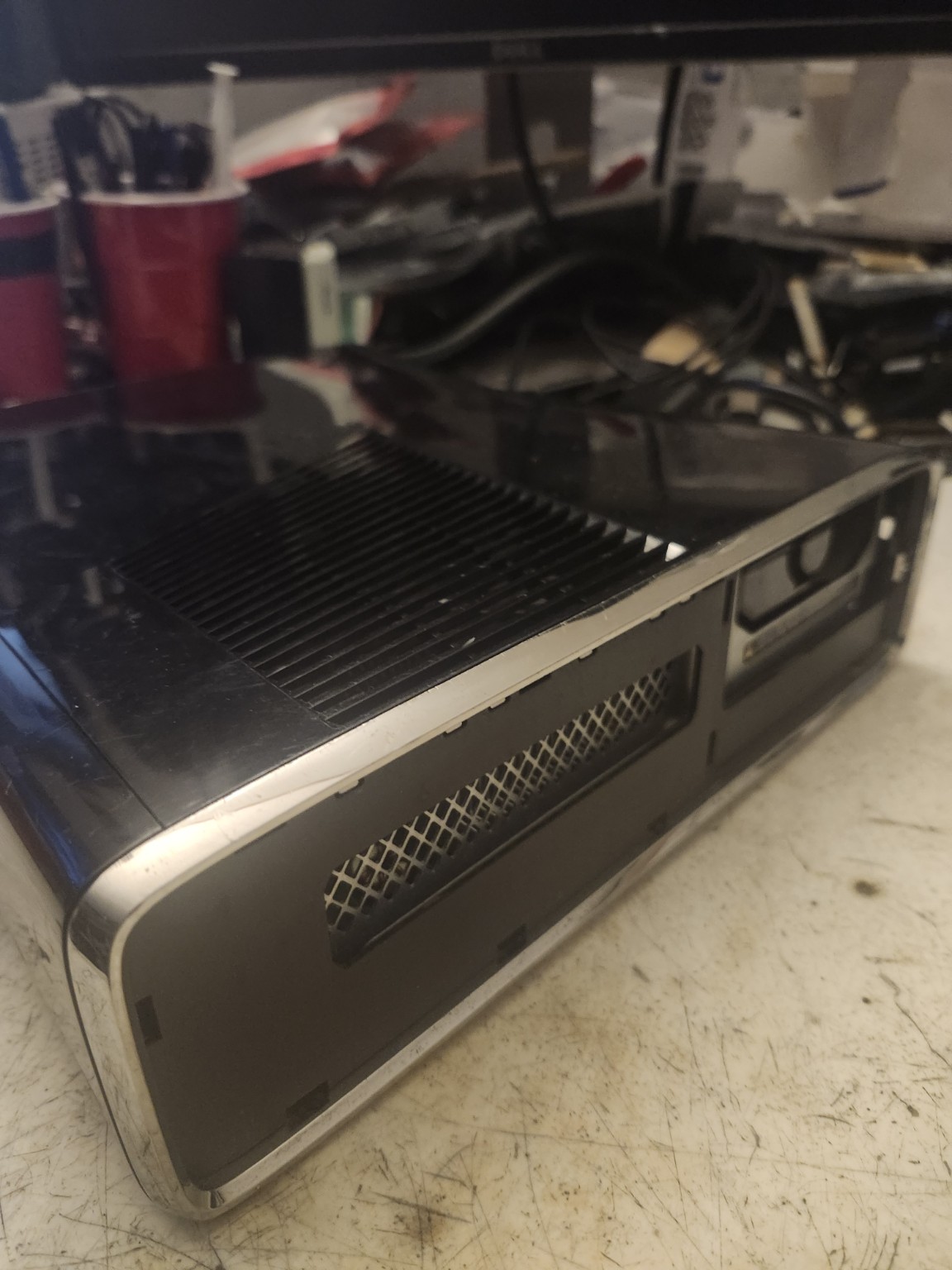 Xbox 360 Slim 1TB blue lighting photo 8