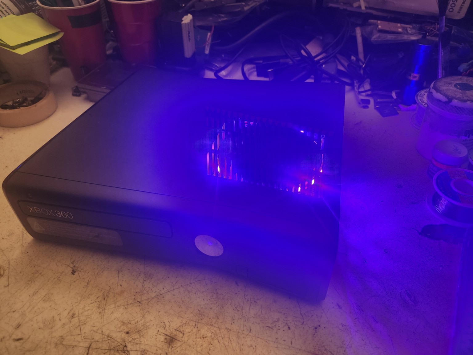 Xbox 360 Slim 2TB purple lighting photo 3